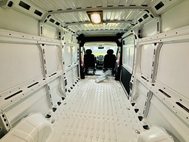 2025 Ram ProMaster 2500 photo 23