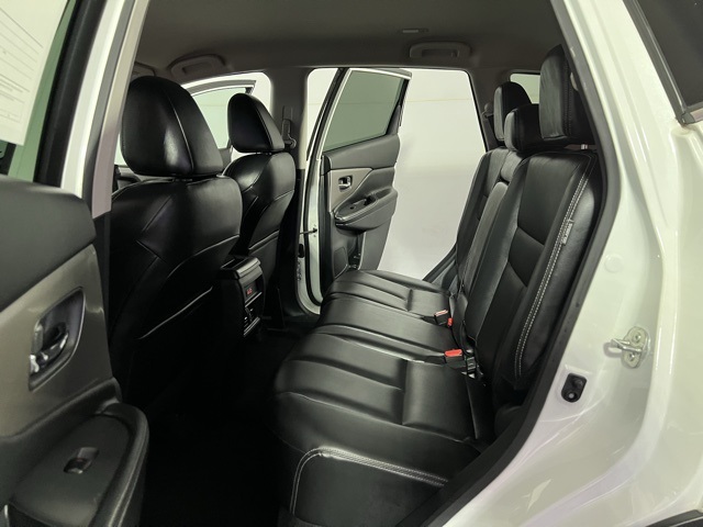2023 Nissan Murano SV photo 23