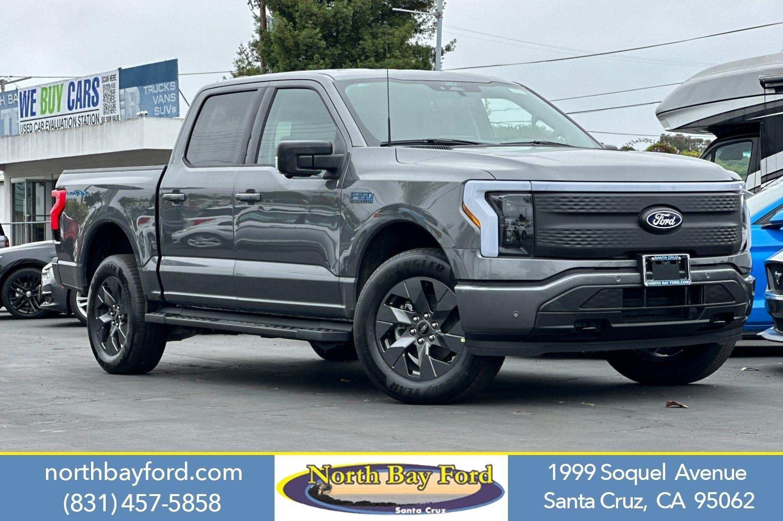 2025 Ford F-150 Lightning Flash's photo