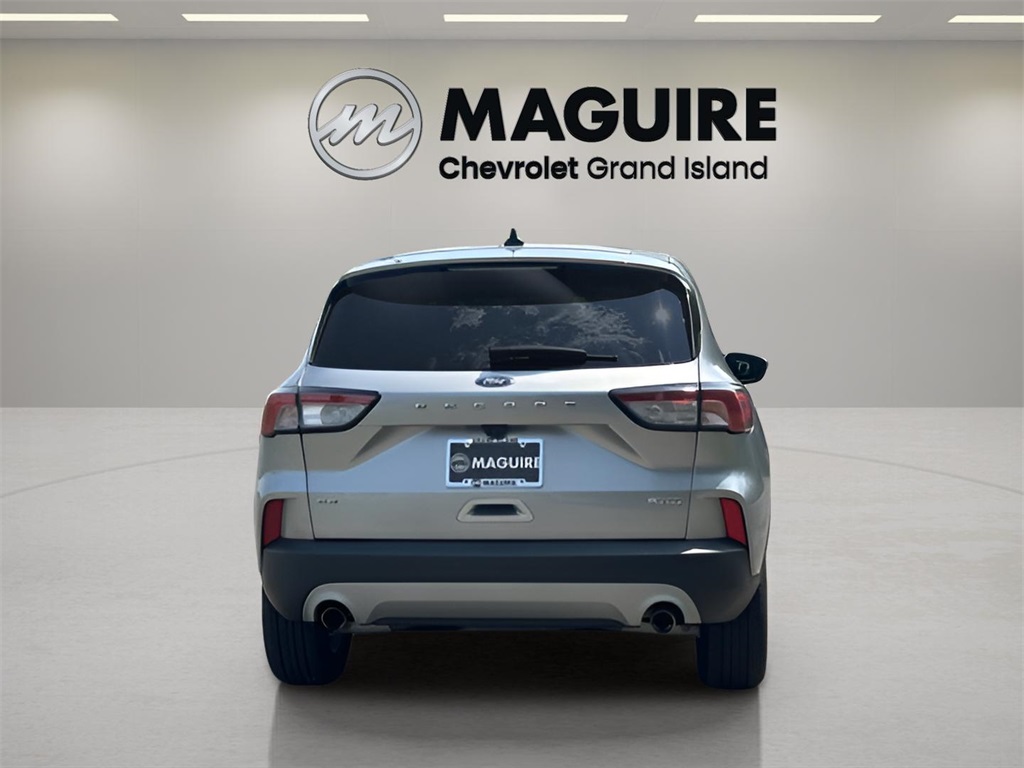 2022 Ford Escape SE photo 25