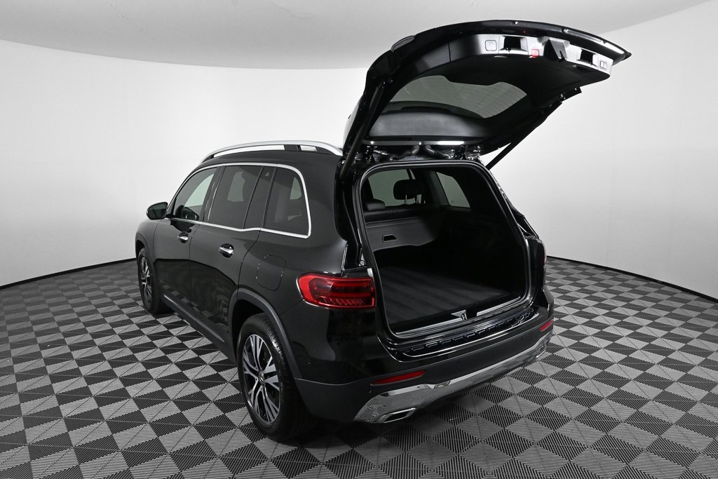 2024 Mercedes Benz GLB 250 photo 27