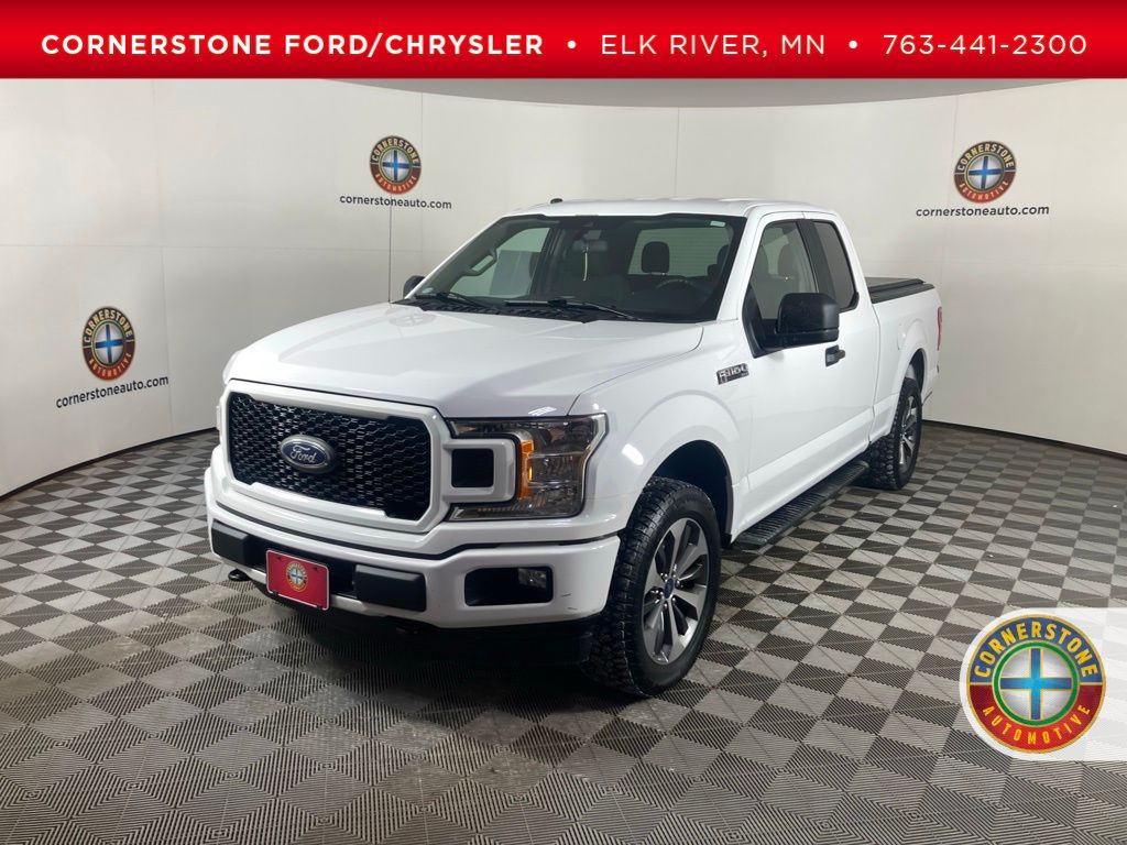 2019 Ford F-150 XL's photo