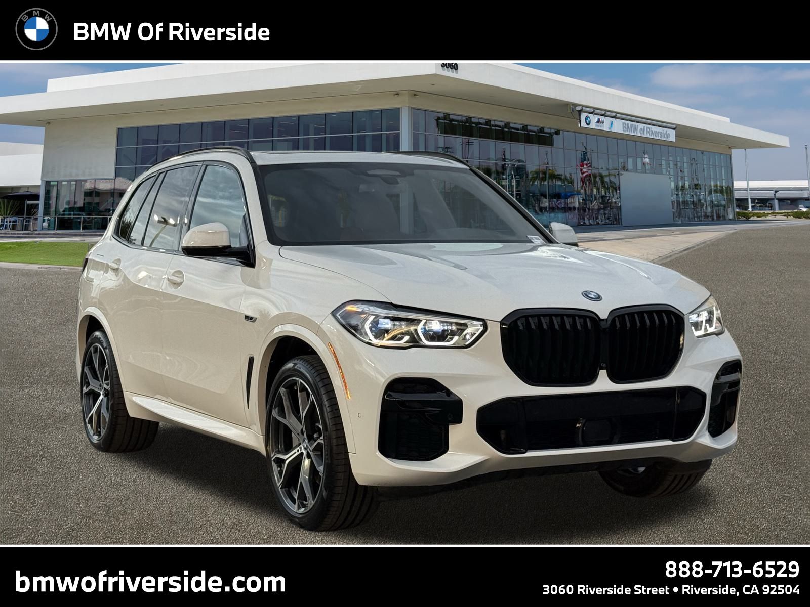 2023 BMW X5 45e's photo