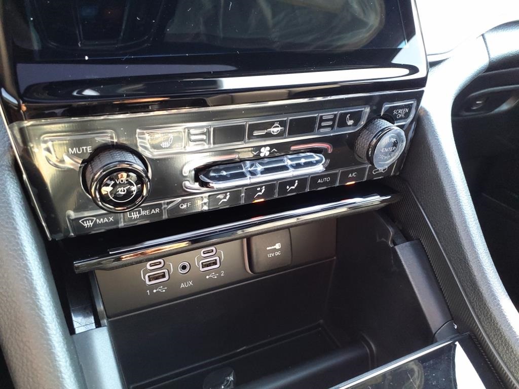 2025 Jeep Grand Cherokee Limited photo 19