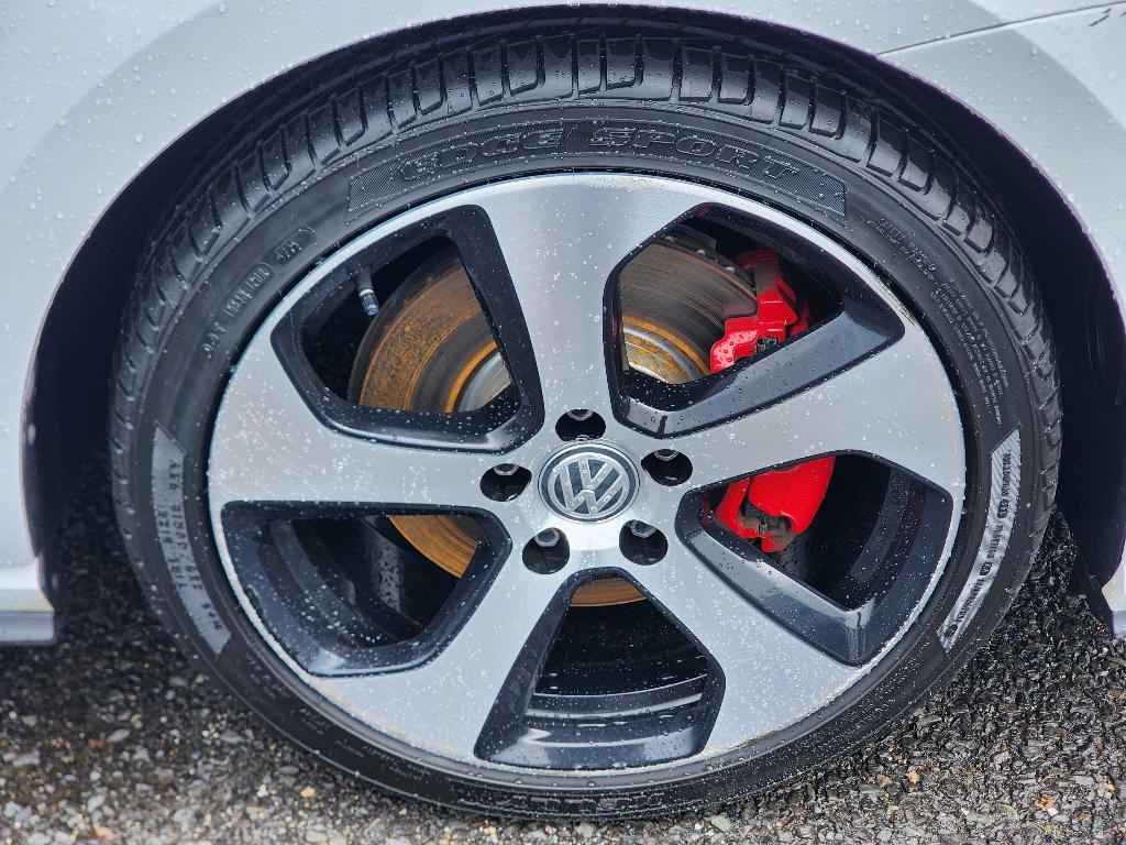 2018 Volkswagen Golf GTI S photo 4