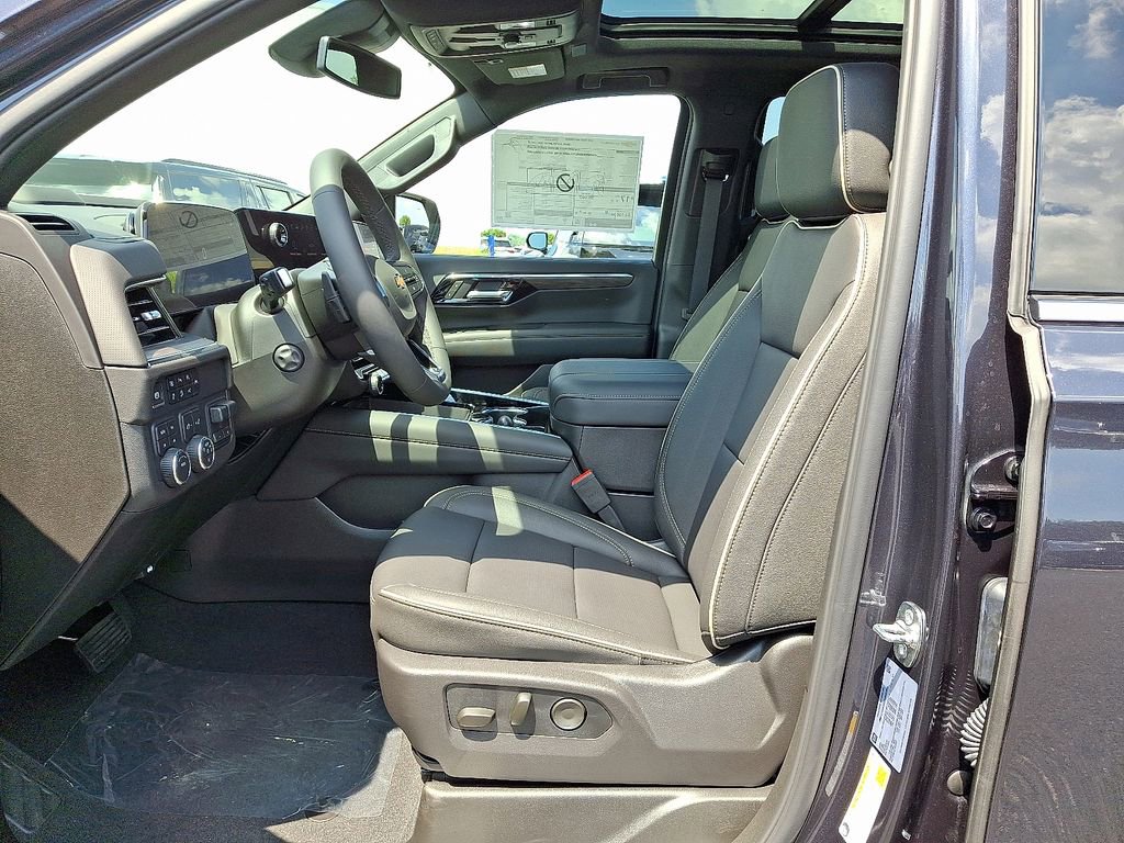 2025 Chevrolet Tahoe Premier photo 6