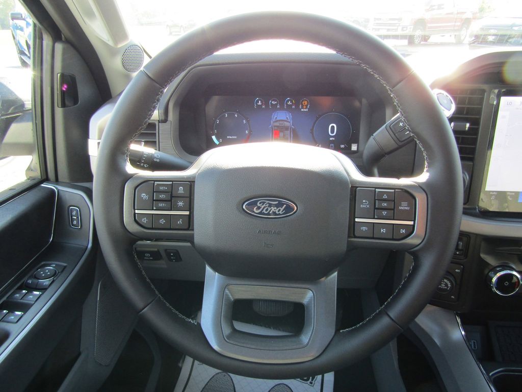 2024 Ford F-150 XLT photo 19