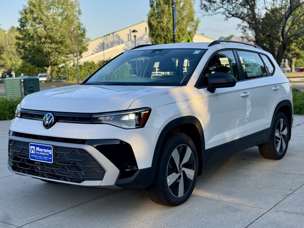 2025 Volkswagen Taos S photo 2