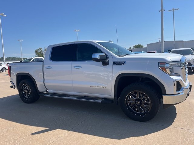 2019 Gmc Sierra 1500 SLT photo 2