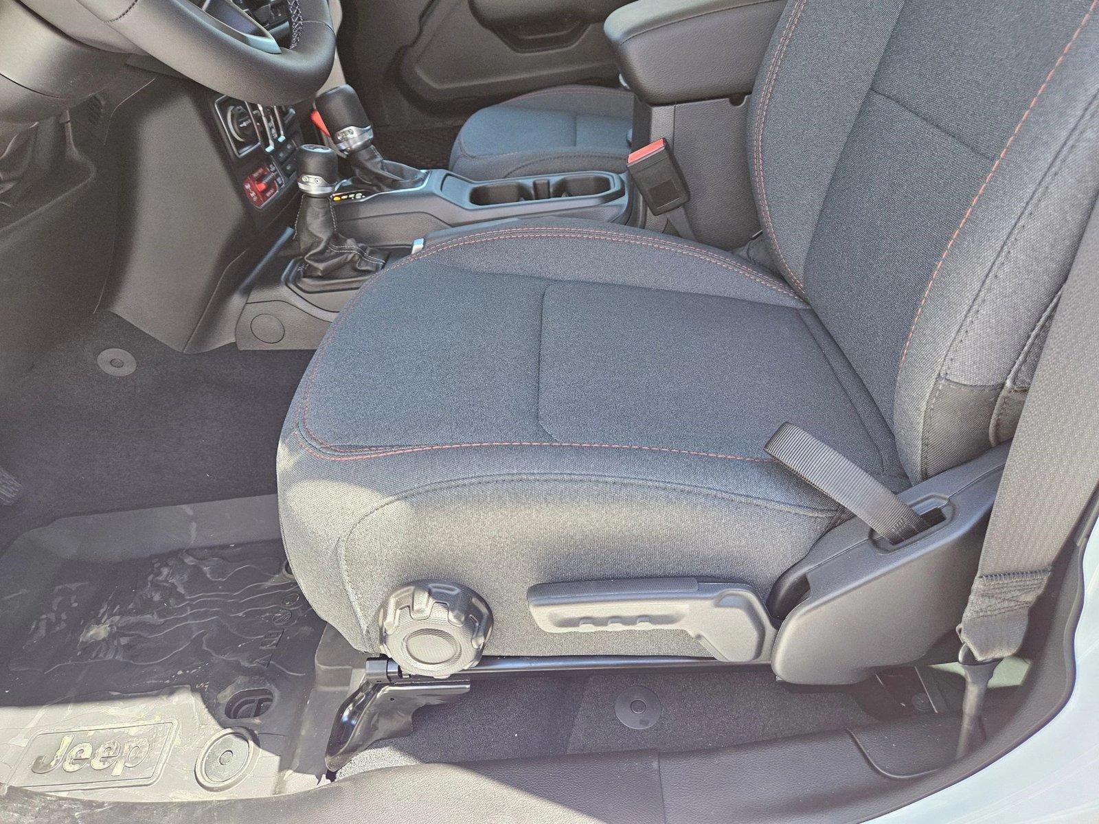 2025 Jeep Gladiator Rubicon photo 4