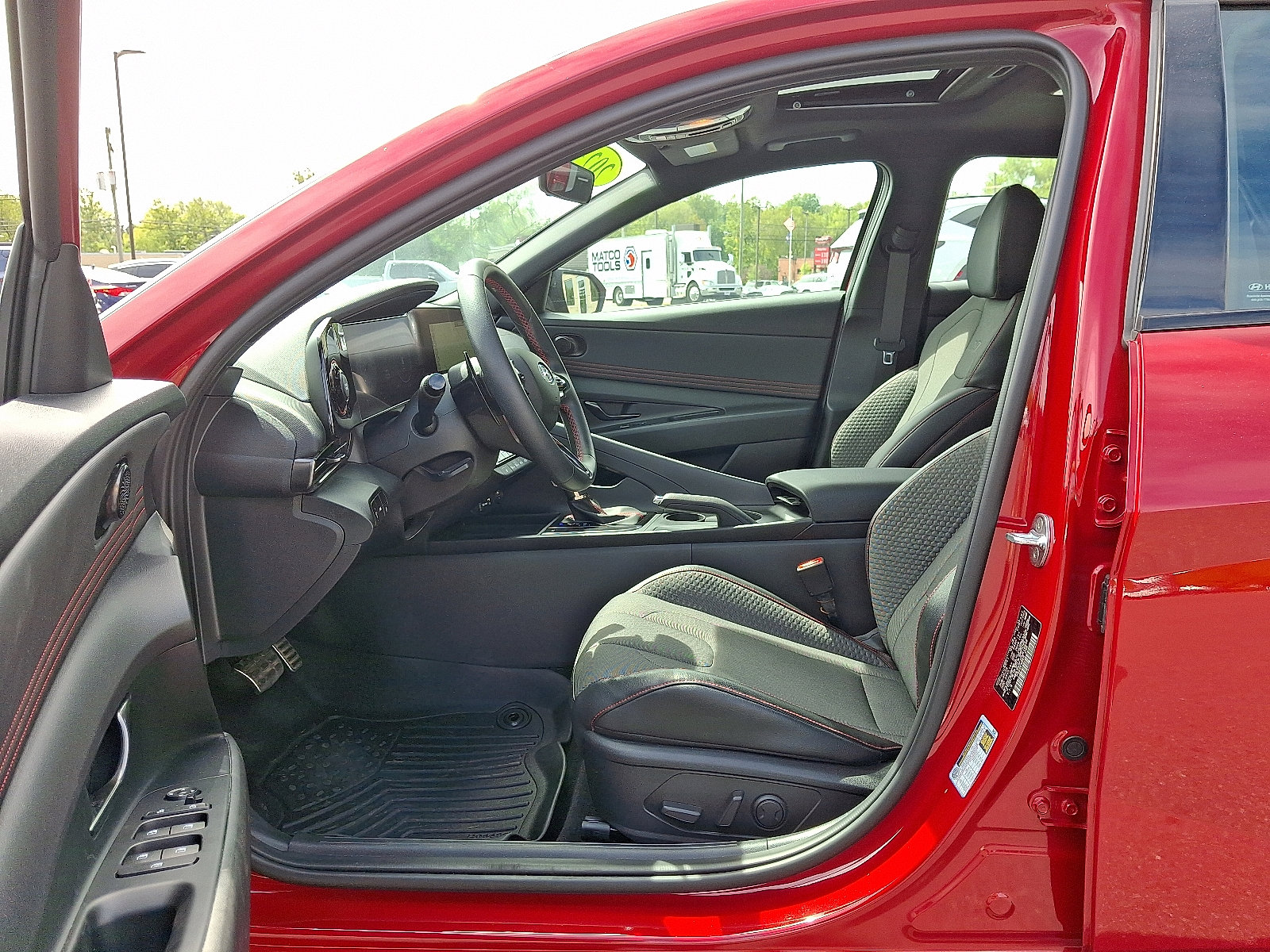 2023 Hyundai Elantra N Line photo 14