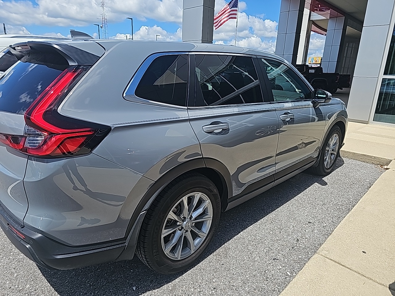 2025 Honda CR-V EX-L photo 4