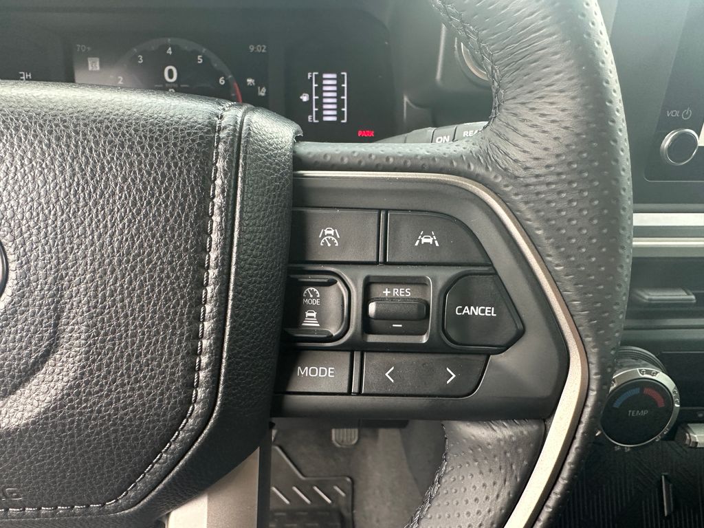 2025 Toyota 4Runner SR5 photo 21