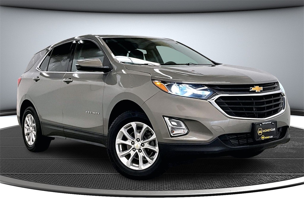 2018 Chevrolet Equinox LT's photo