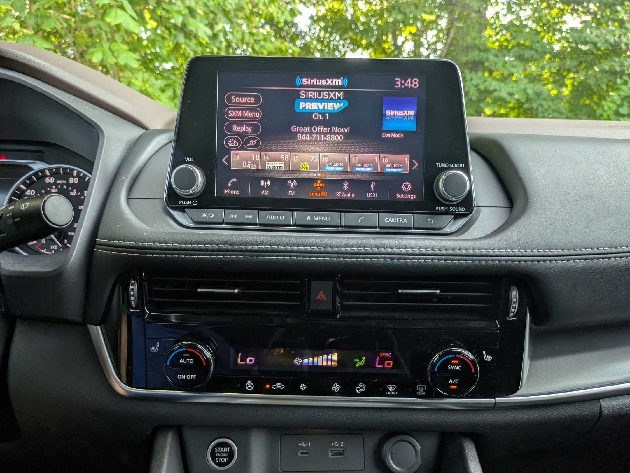 2022 Nissan Rogue SV photo 12