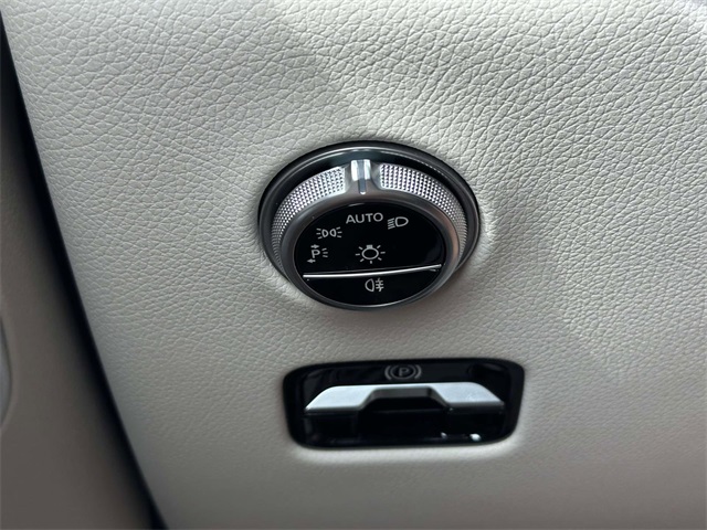 2025 Mercedes Benz GLC 300 4MATIC photo 19
