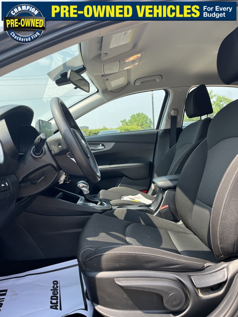 2021 Kia Forte LXS photo 13