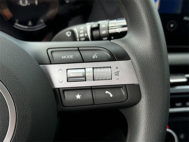 2025 Hyundai Tucson SEL photo 18