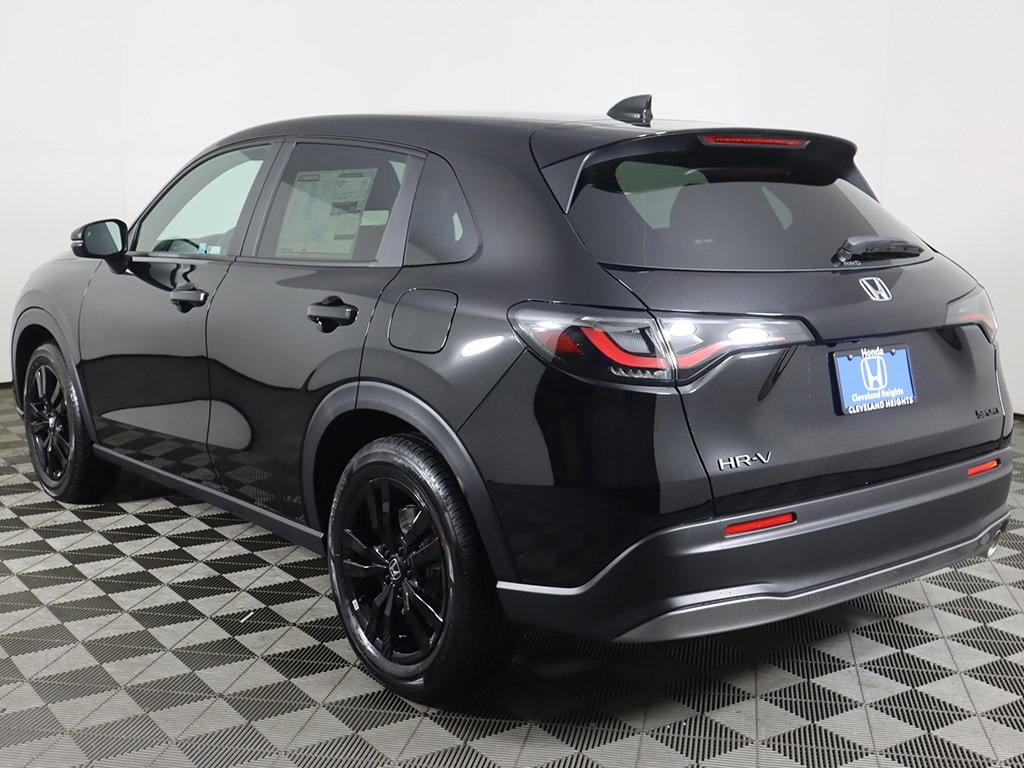 2026 Honda HR-V Sport photo 3