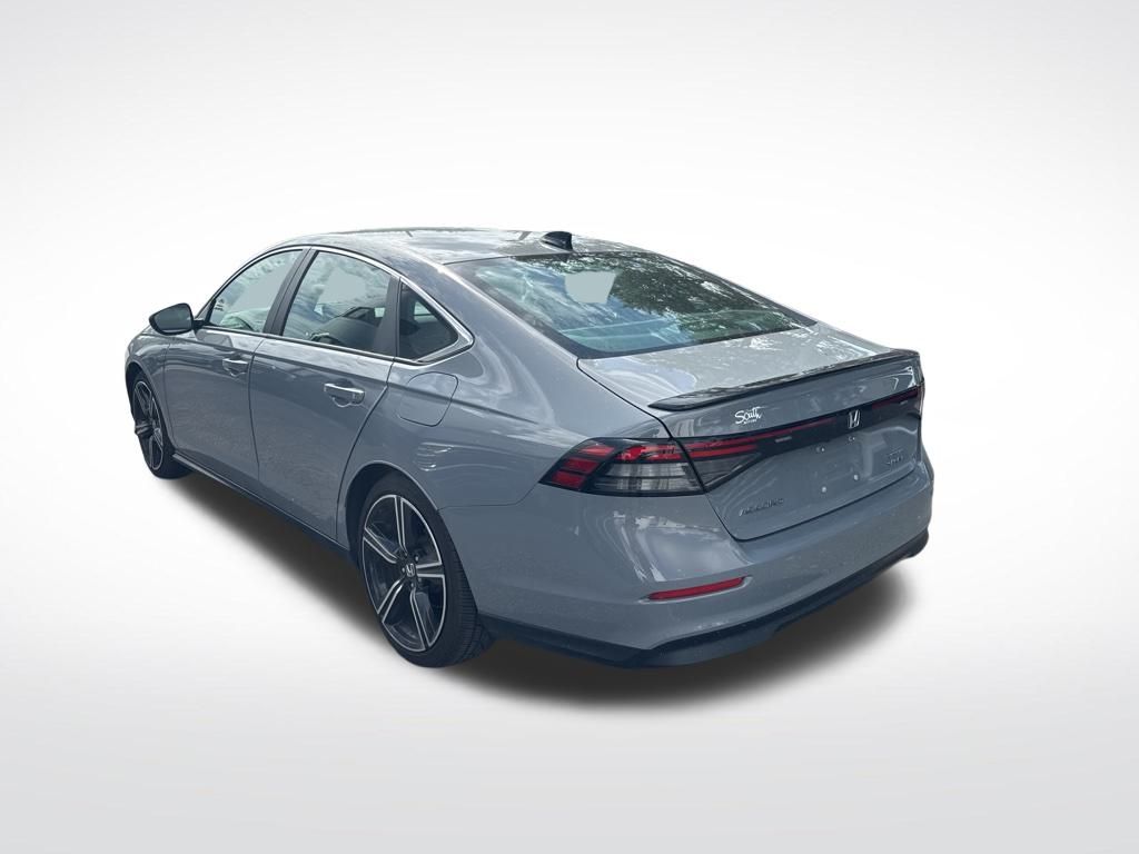 2023 Honda Accord Hybrid Sport photo 7