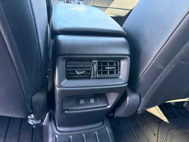2023 Honda CR-V Hybrid Sport Touring photo 18
