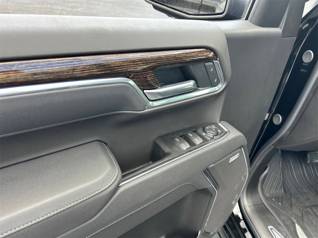 2026 GMC SIERRA - Image 13