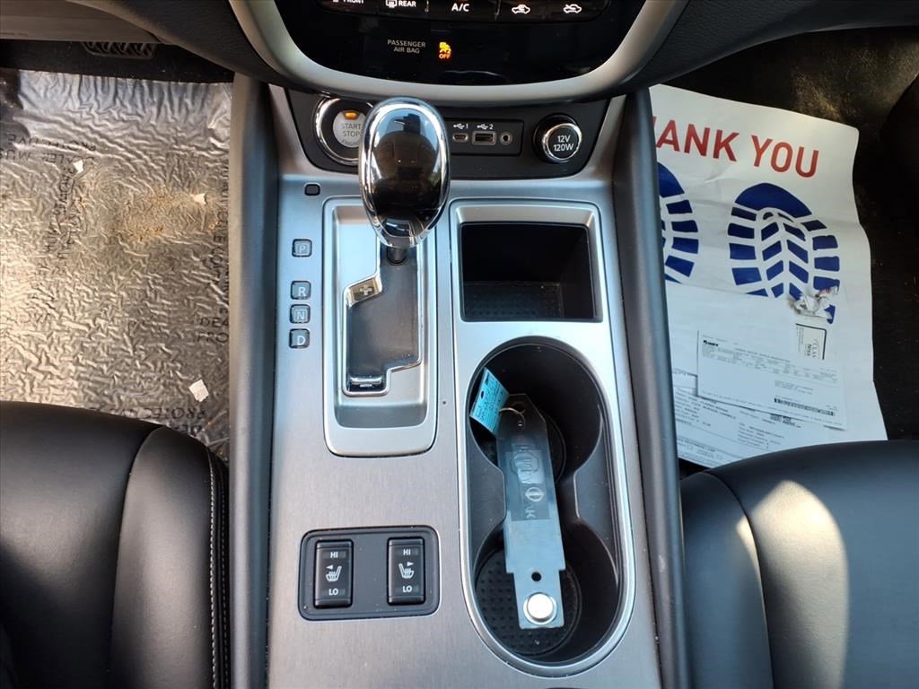 2023 Nissan Murano SV photo 18