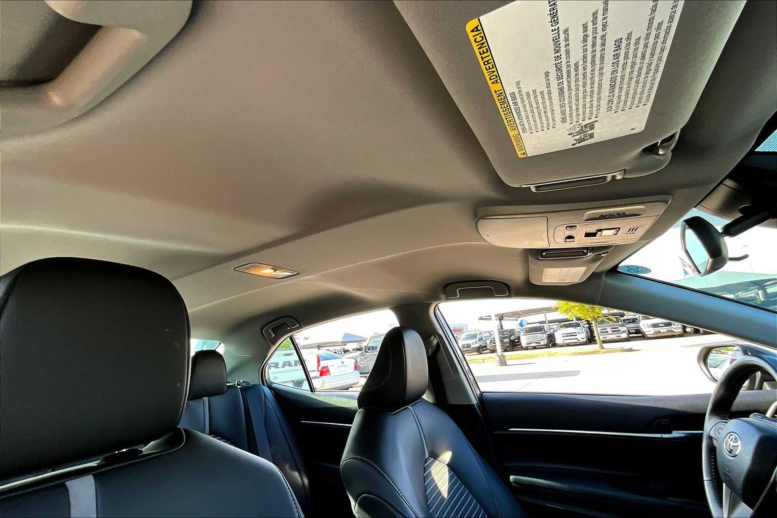 2024 Toyota Camry SE photo 14