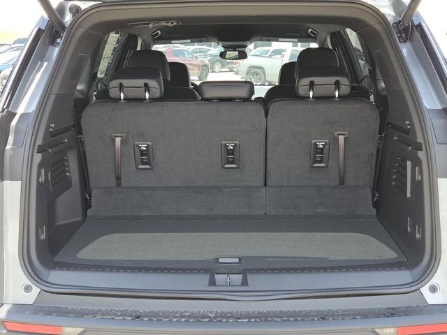 2025 Gmc Acadia Elevation photo 4