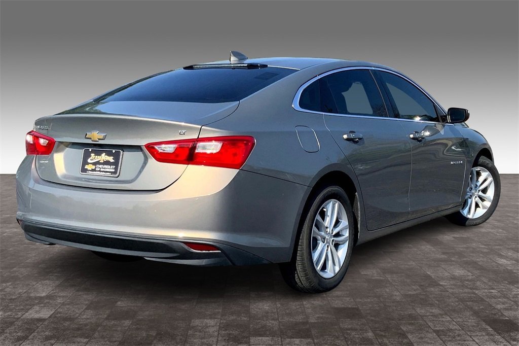 2018 Chevrolet Malibu 1LT photo 13