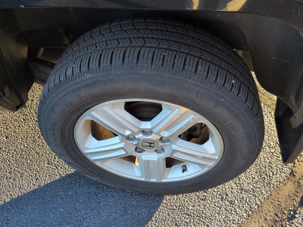 2012 Honda Ridgeline RTL photo 2