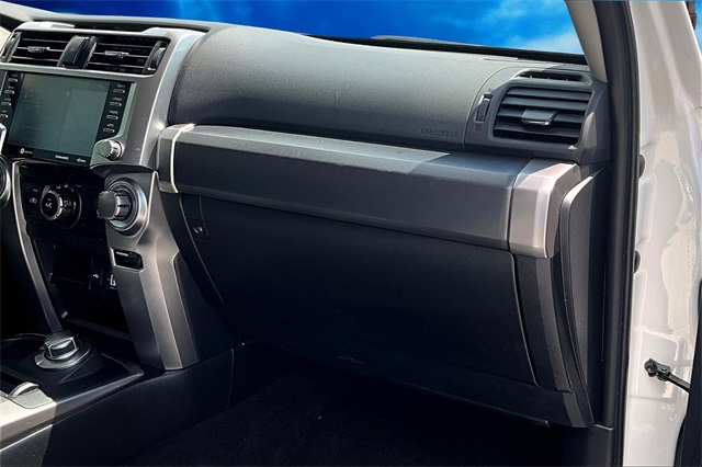 2023 Toyota 4Runner SR5 Premium 4WD photo 16