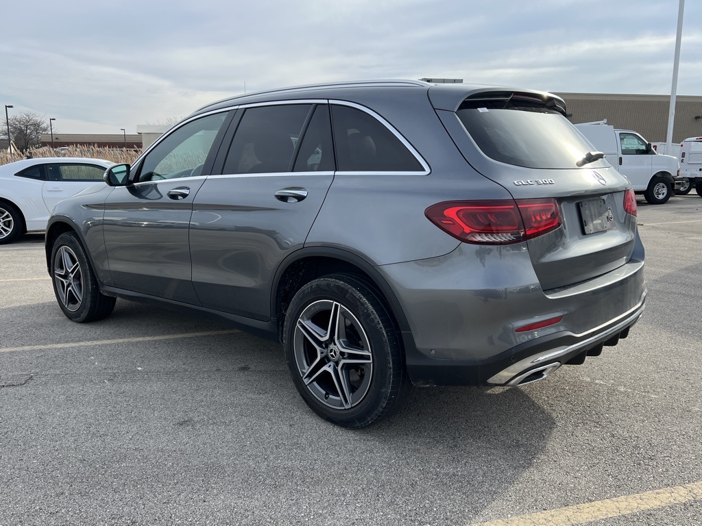 2022 Mercedes Benz GLC 300 4MATIC photo 2