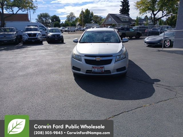 2014 Chevrolet Cruze photo 4