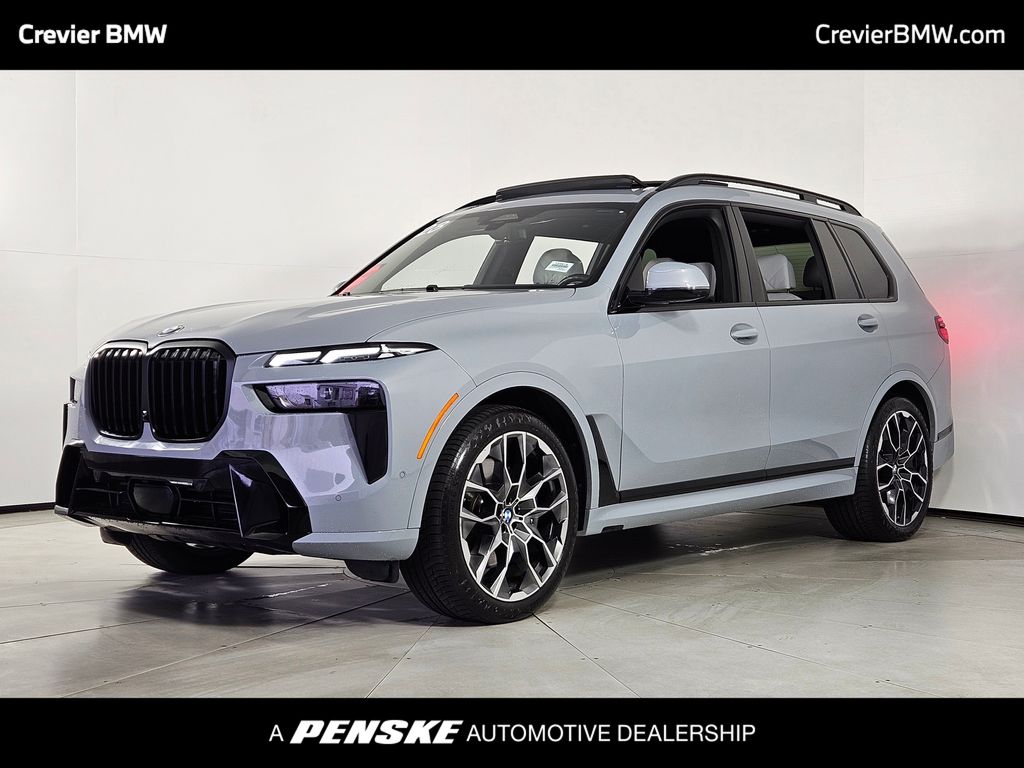 2023 BMW X7 40i's photo