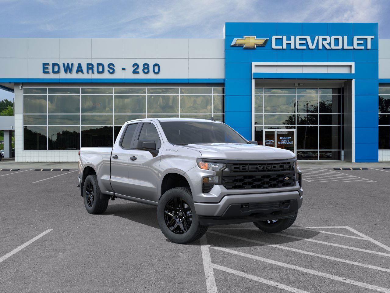 2026 Chevrolet Silverado 1500 Custom's photo