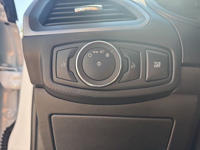 2019 Ford Edge SE photo 23