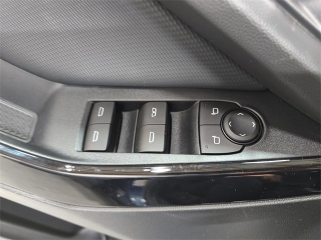 2026 Chevrolet Equinox photo 28