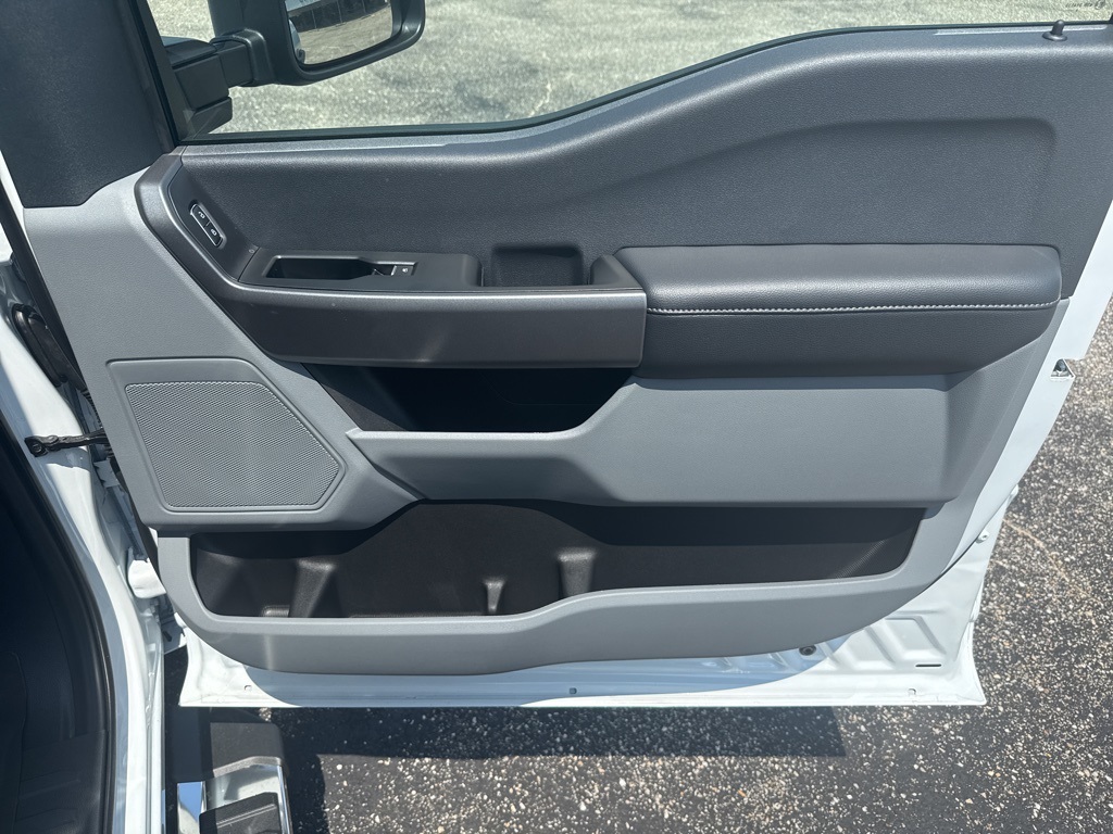 2026 Ford F-250 XLT photo 16