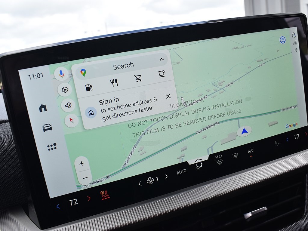 2025 Ford Explorer ST photo 8