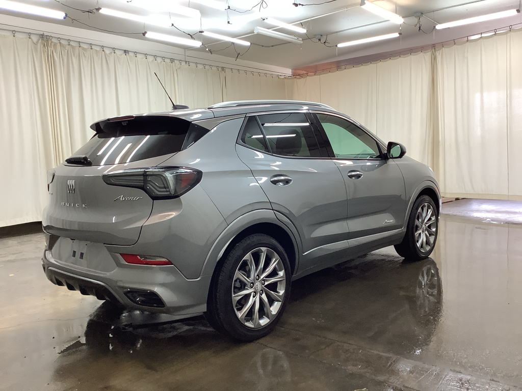 2024 Buick Encore GX Avenir photo 3