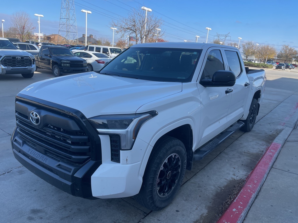 2024 Toyota Tundra SR's photo