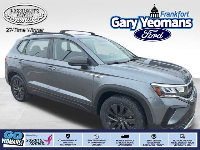 2022 Volkswagen Taos S's photo