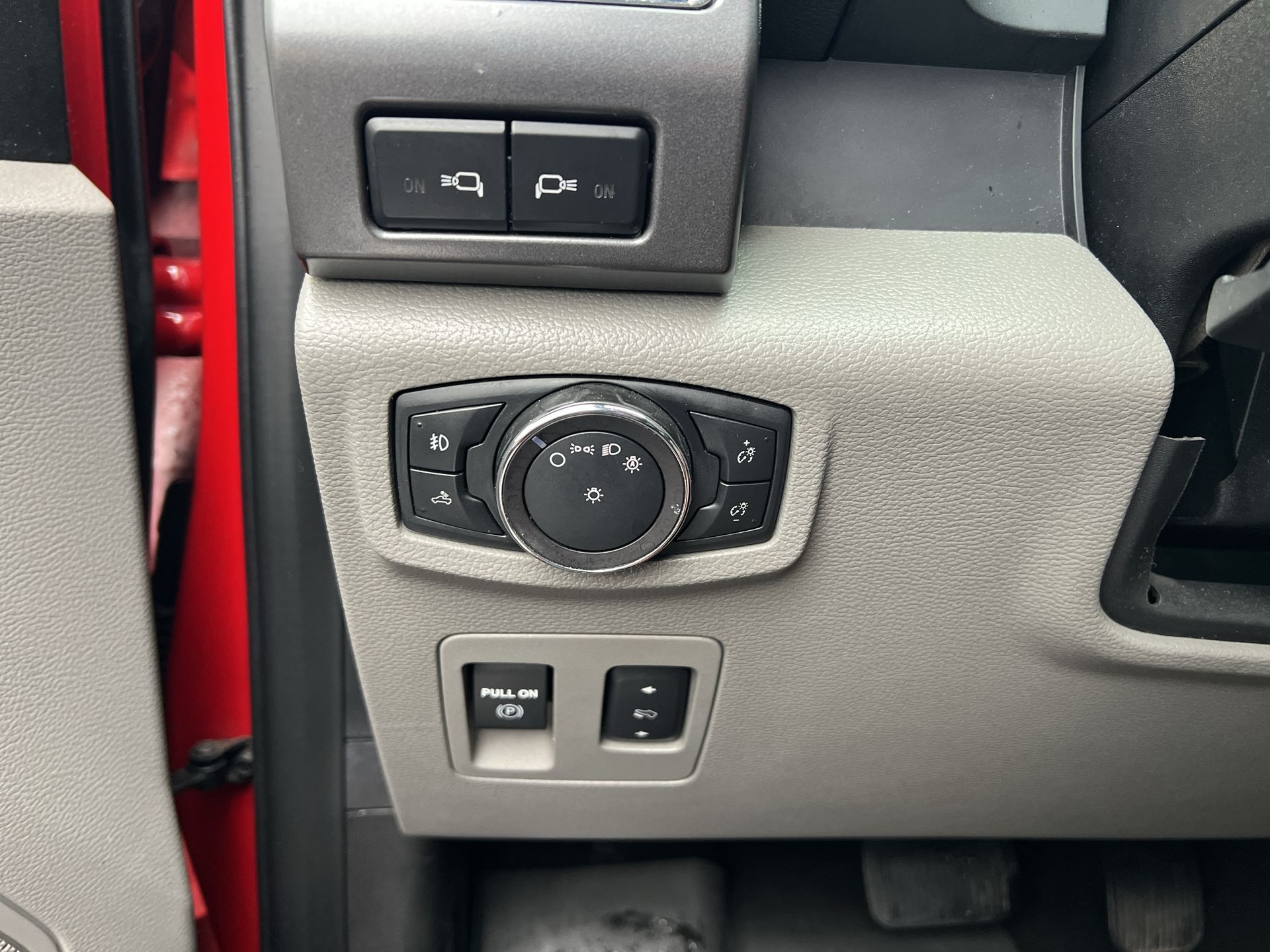 2019 Ford F-150 XLT photo 15