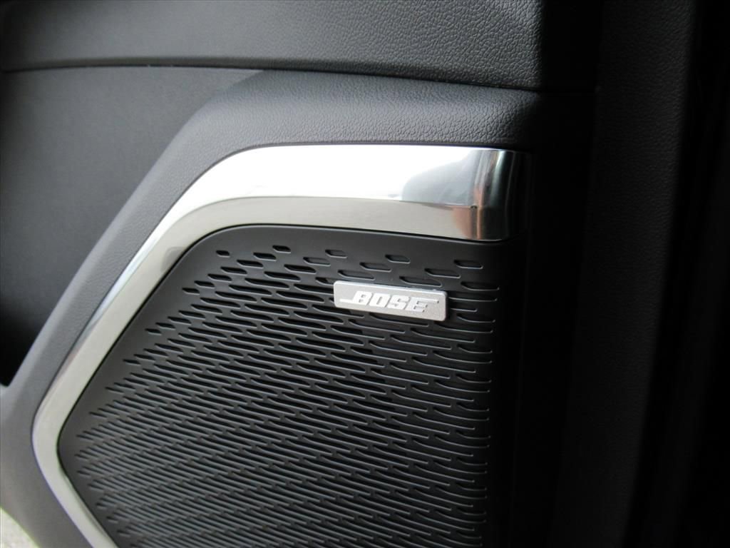 2026 Gmc Acadia Elevation photo 21