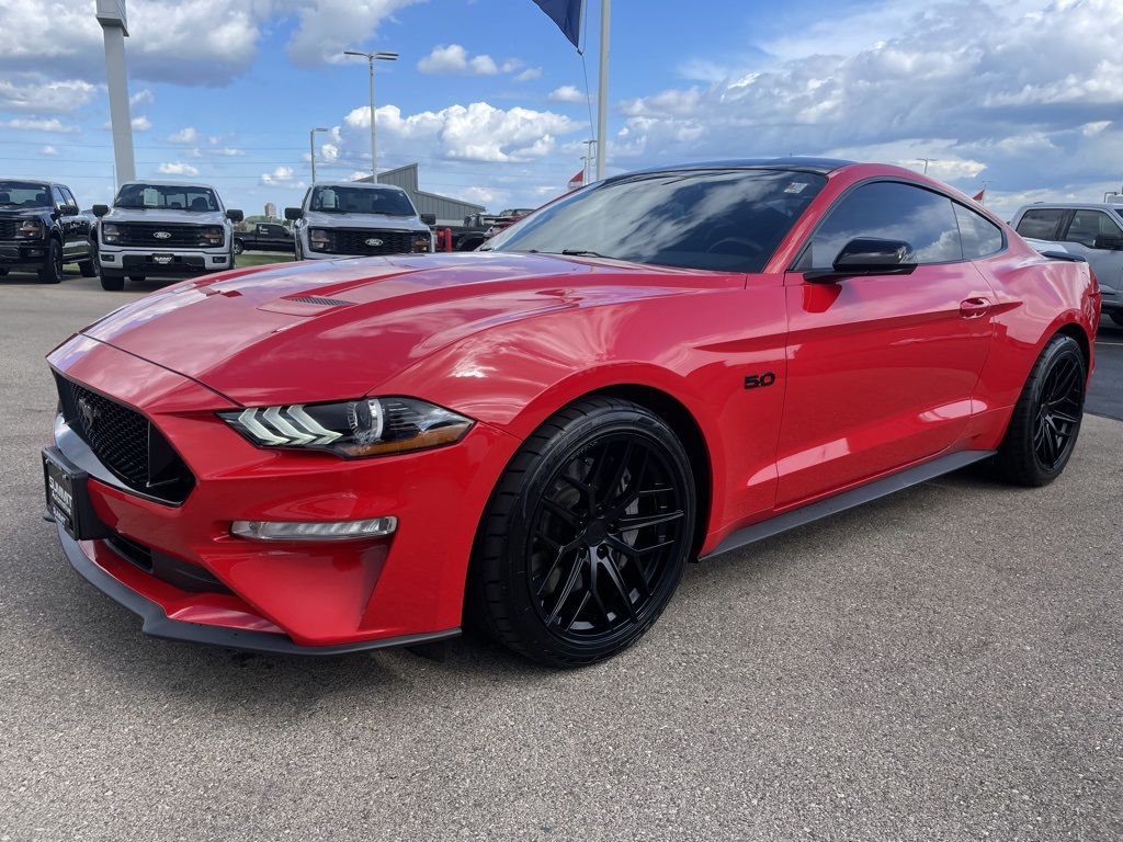 2021 Ford Mustang GT photo 6