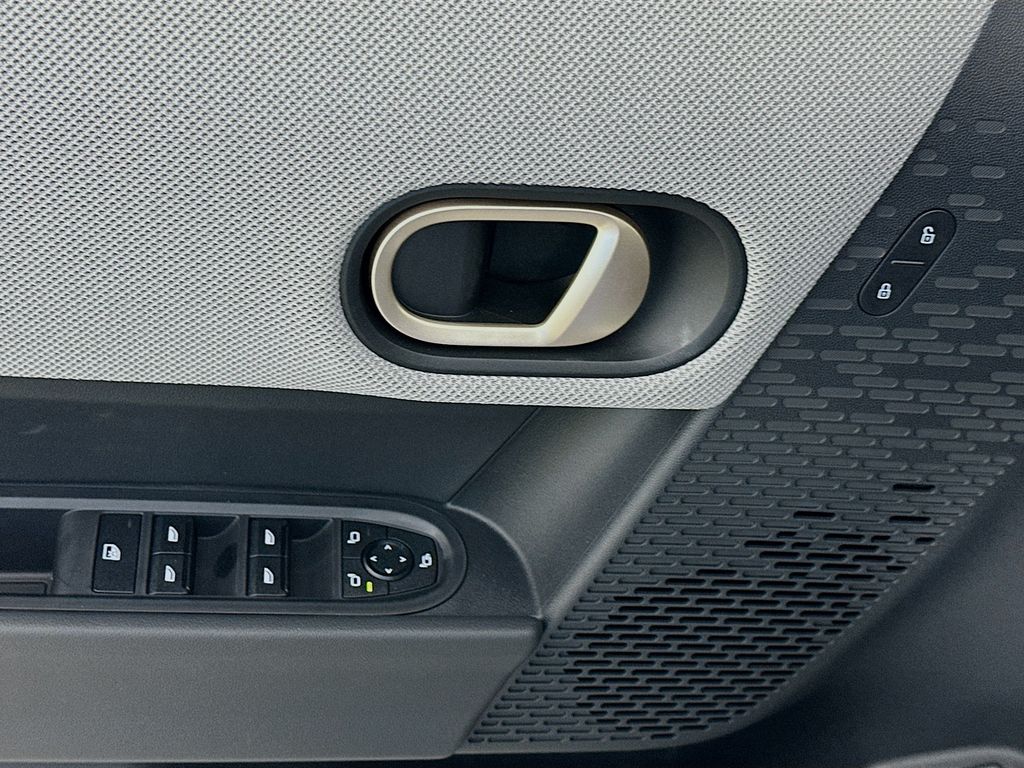2025 Mini Cooper S photo 18