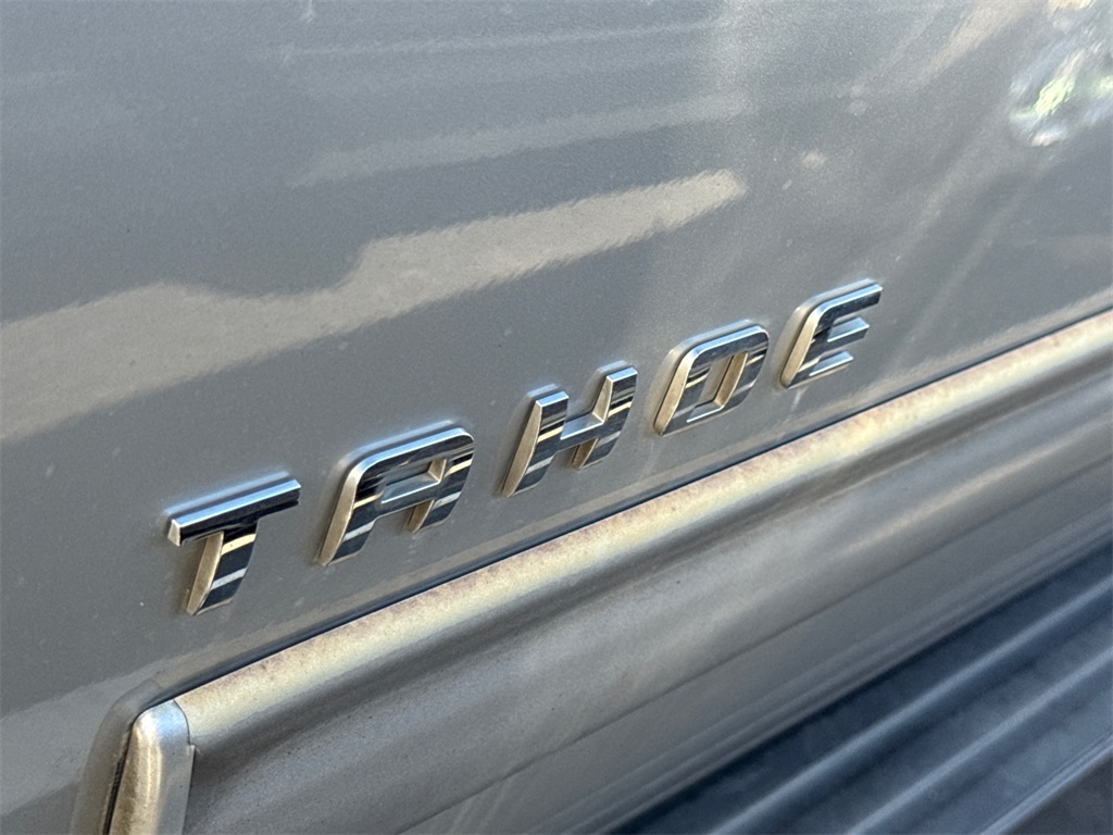 2012 Chevrolet Tahoe LT photo 3
