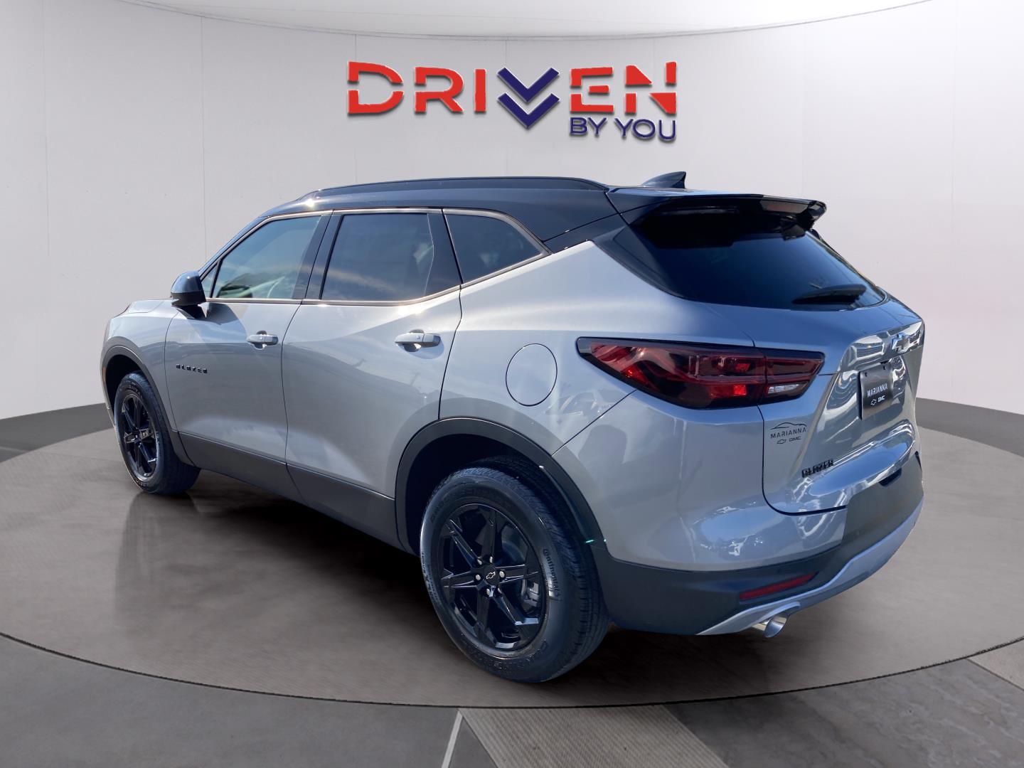 2025 Chevrolet Blazer 2LT photo 3