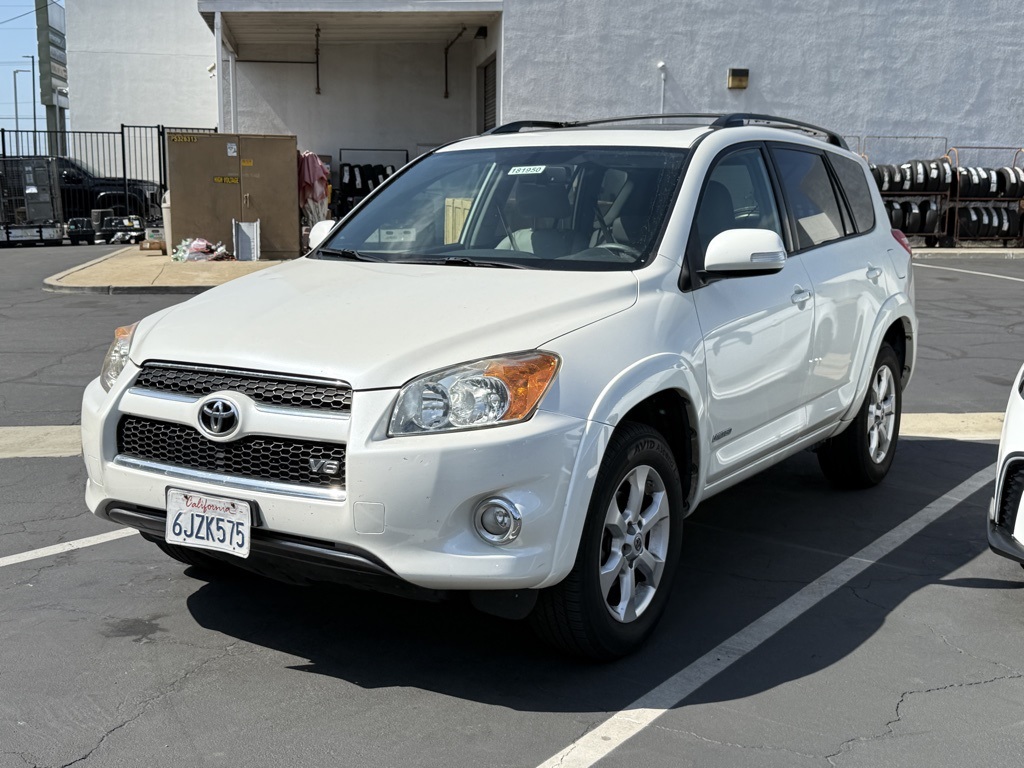 2009 Toyota RAV4 Limited photo 3